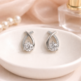 S925．優雅交叉閃鑽耳環